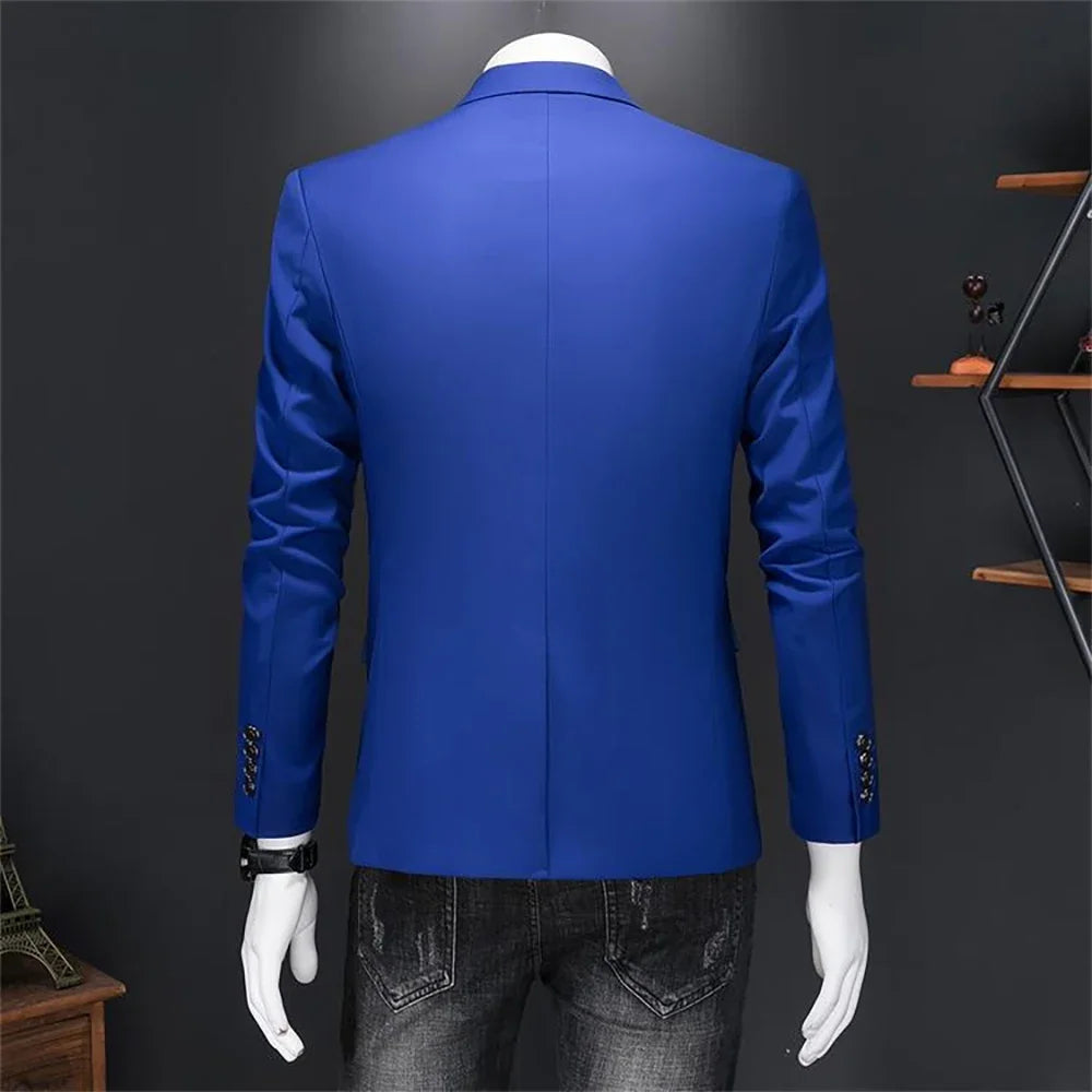 High-quality men's casual blazer, solid color, from the FuturyLuxury brand, ideal for business and formal occasions. Perfect for formal wear.